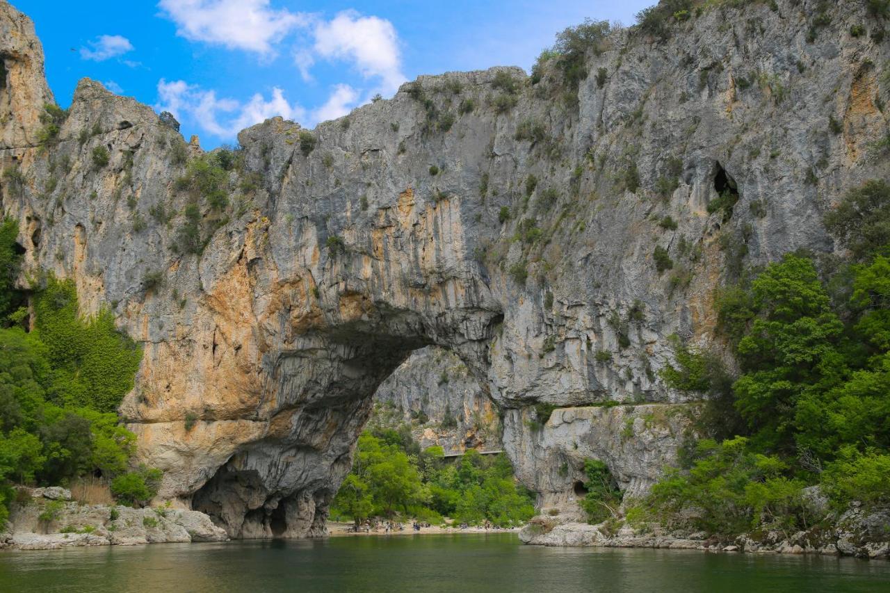 Les Yourtes De Provence Saint-Paulet-de-Caisson Ngoại thất bức ảnh